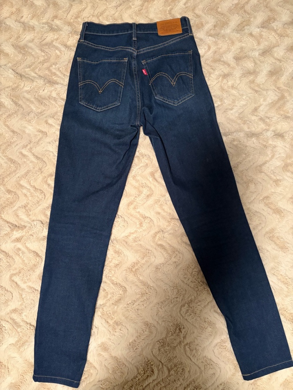 Levi's Women's Dark Indigo Mile High Skinny Jeans - Sz 25 - NWOT